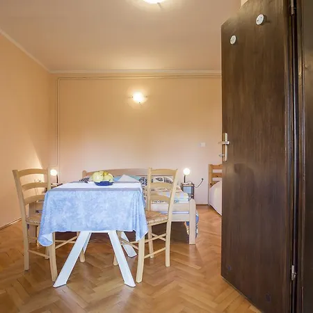 Guest house Guest House Nada 392